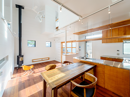 中間マージンを省いた、透明で安心な価格